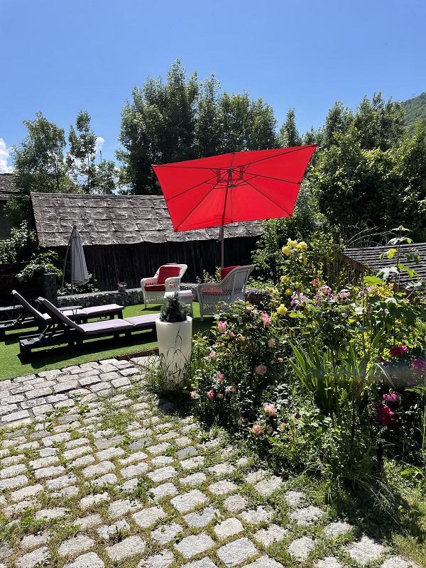 LE PETIT COIN TERRASSE